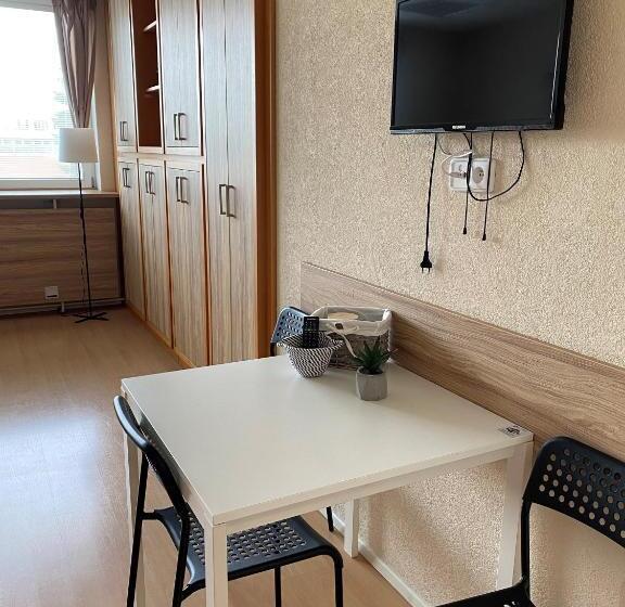 Номер Стандарт Трехместный, Hostel Hodonín