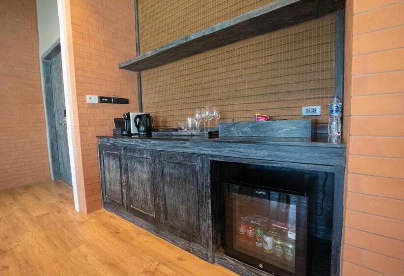 Люкс Повышенной Комфортности, Ananya Lipe Resort
