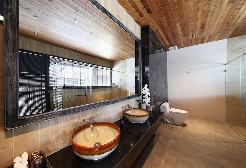 Люкс Повышенной Комфортности, Ananya Lipe Resort