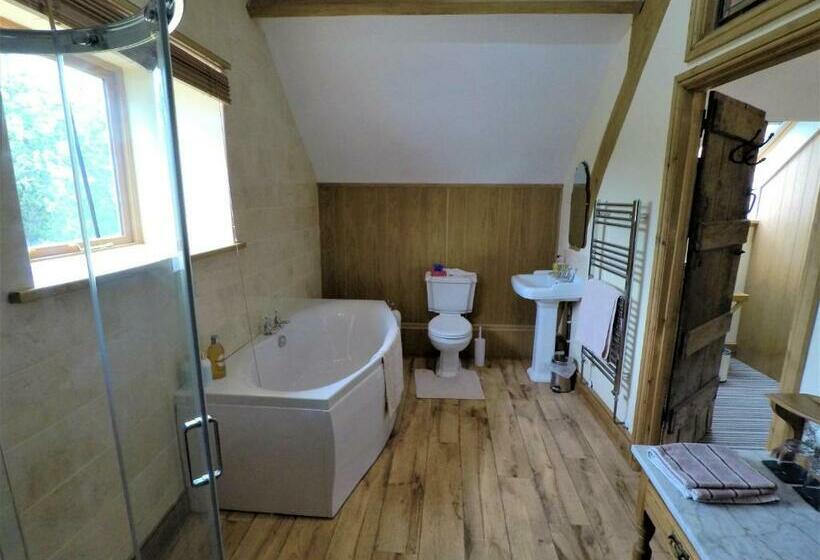 Люкс Deluxe Кровать Кинг, Broome Farm