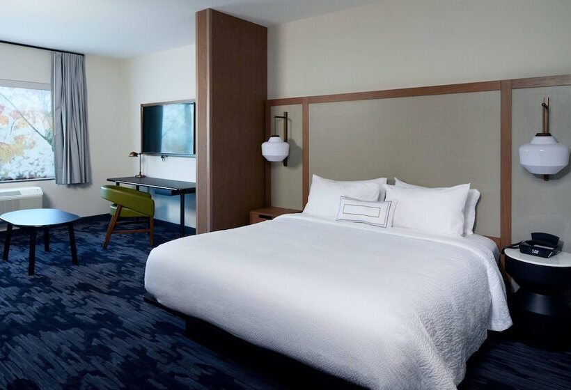 Люкс, Fairfield Inn & Suites By Marriott Riverside Moreno Valley