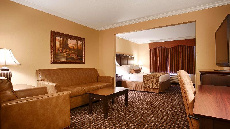 キングサイズベッドのスタンダードルーム, Best Western Plus Southpark Inn & Suites
