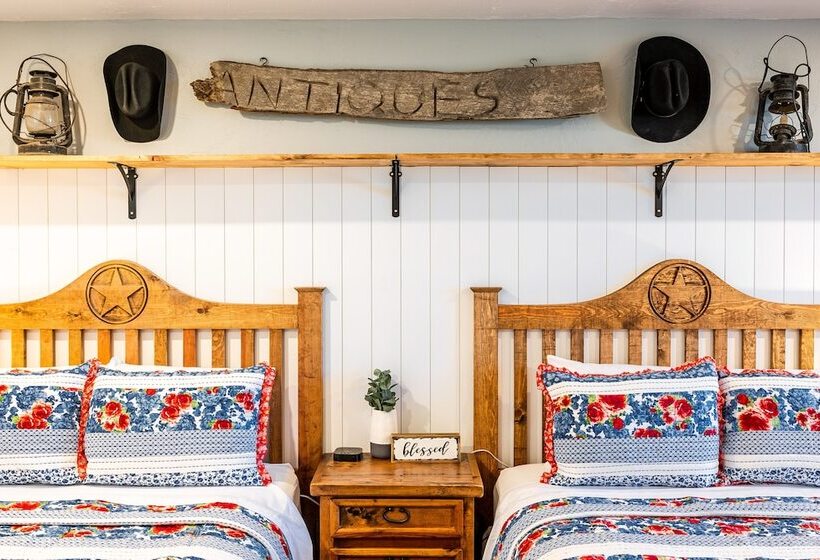 Quarto Deluxe, The Big Texan Motel