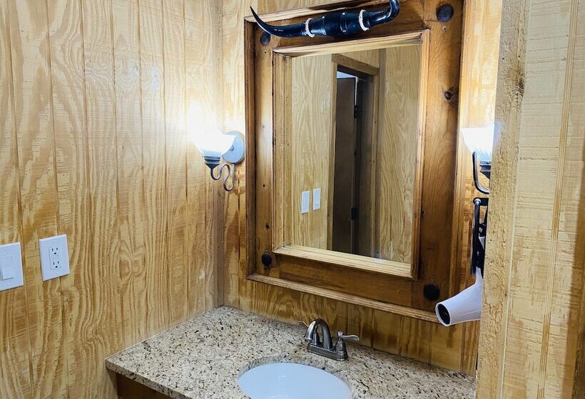 Quarto Deluxe, The Big Texan Motel