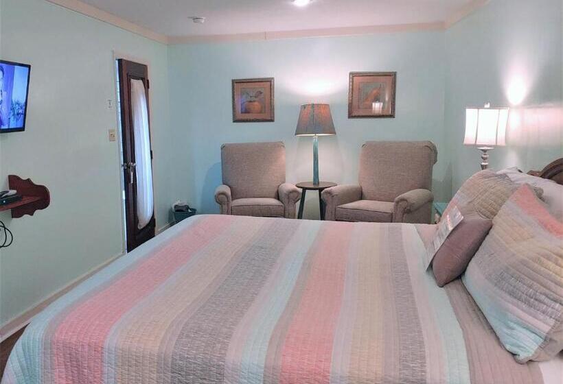 Стандартный Номер Кровать Кинг, Mckinley Edwards Inn