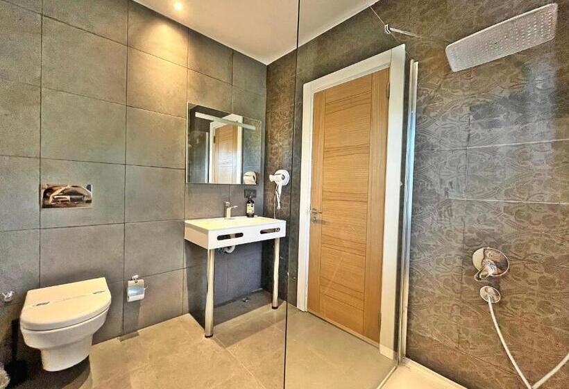 Quarto Triplo Deluxe, Turnabogazi Ciftlik Evleri