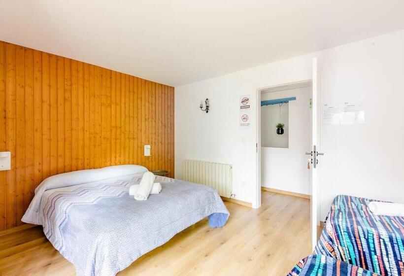 اتاق خانوادگی با سرویس بهداشتی مشترک, Rural Hostel Dos Lucas