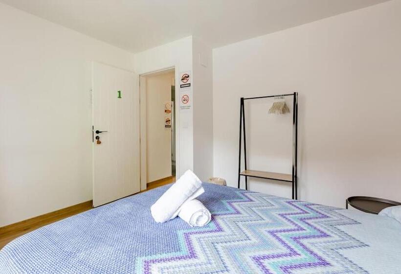 اتاق استاندارد با سرویس بهداشتی مشترک, Rural Hostel Dos Lucas