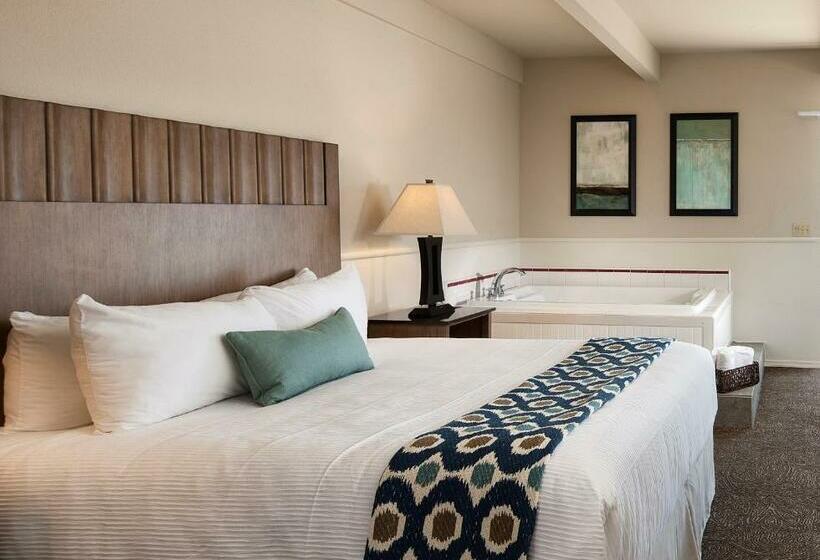 Стандартный Номер Кровать Кинг, Cambria Landing Inn And Suites