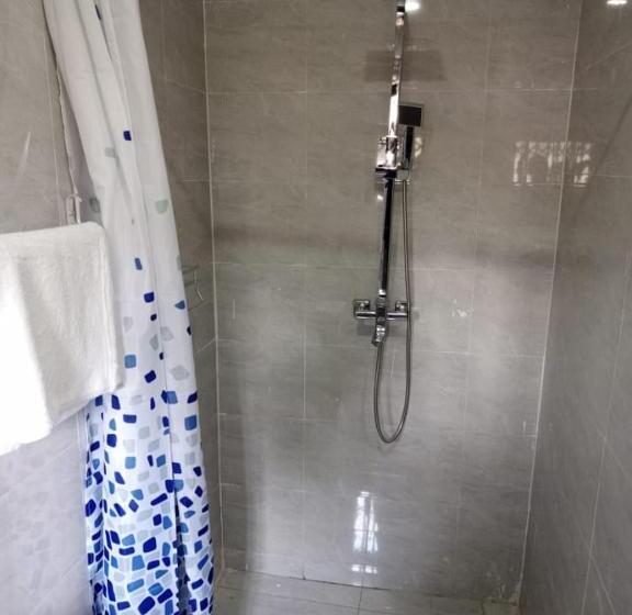 اتاق لوکس یک تخته, Matt Bed And Breakfast