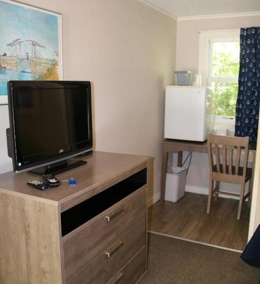 Номер Стандарт, West Winds Motel & Cottages