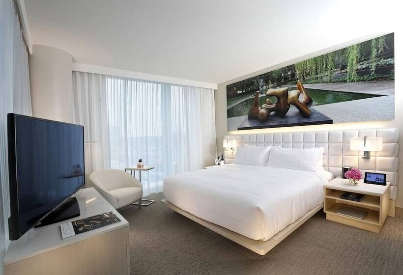 اتاق لوکس, Hall Arts Hotel Dallas, Curio Collection By Hilton