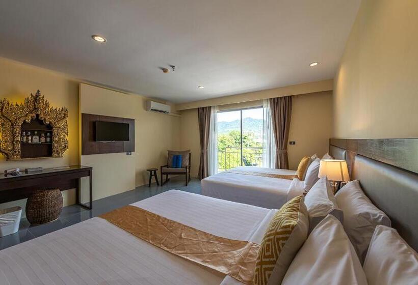 Номер Deluxe Вид на Горы, Blue Beach Grand Resort And Spa