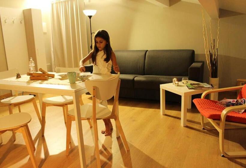 1 Bedroom Penthouse Apartment, Otium Casa Vacanze Servizio Spiaggia Incluso A 200 Mt