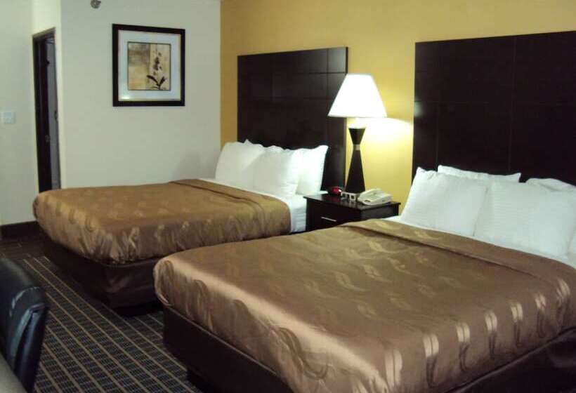 ２ダブルベッドのスタンダードルーム, Quality Inn Carbondale University Area