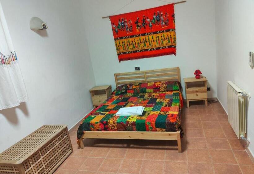 اتاق اکونومی, Beteyà Hostel Don Bosco