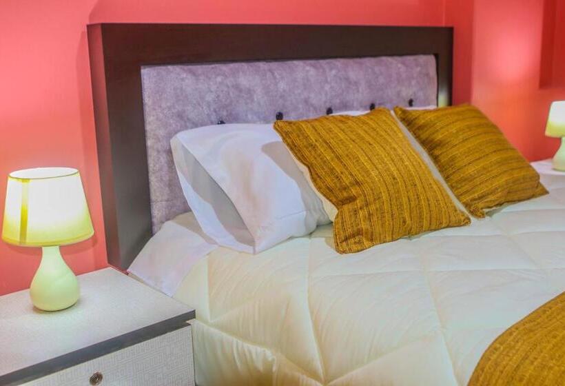 اتاق لوکس, Residencial El Valle