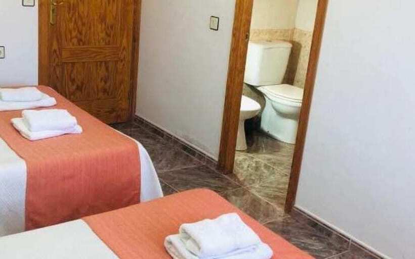 Номер Стандарт Индивидуальный, Hostal Restaurante Taibilla