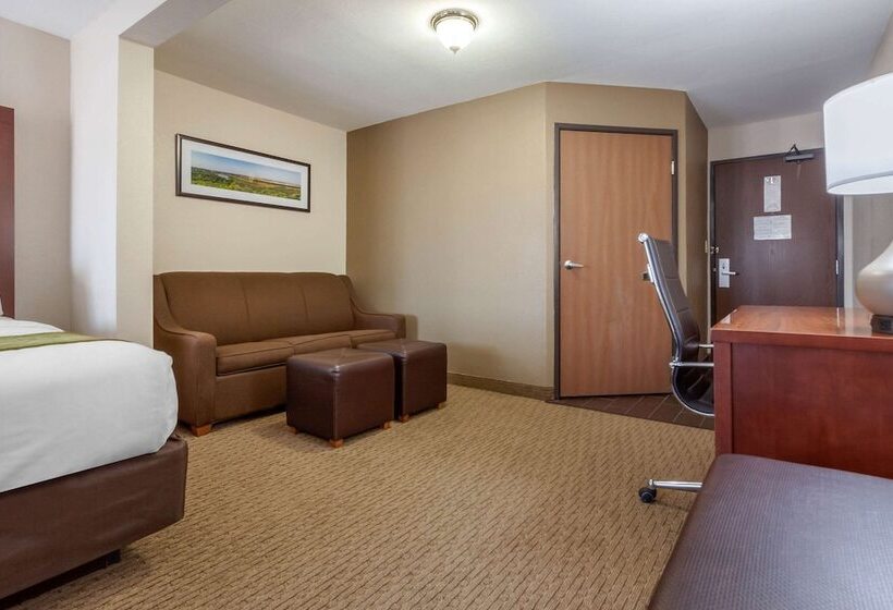 Люкс Повышенной Комфортности, Comfort Suites Omaha Eastcouncil Bluffs