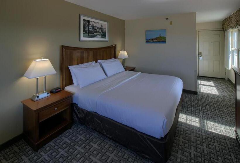 Standard Room King Size Bed, Country Inn At The Mall