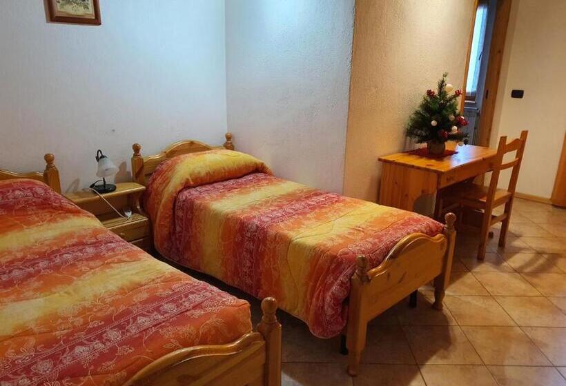 Номер Стандарт с Балконом, Agriturismo Al Pra Di Muriet
