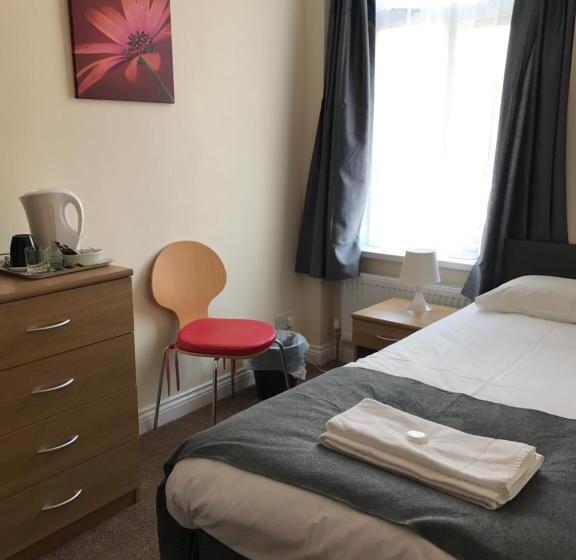 اتاق استاندارد یک نفره, Glenfaba Guest House