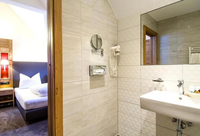 Apartamento 2 Dormitórios, Apart Forum