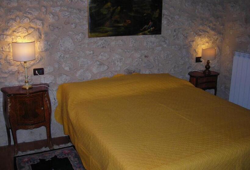 Номер Стандарт Вид на Горы, La Locanda Delle Streghe   Relais Ristorante