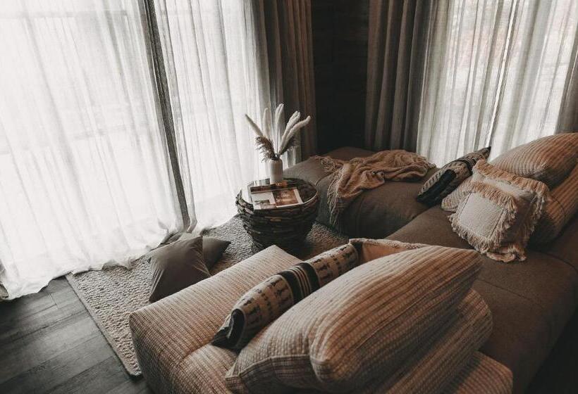 Люкс с Террасой, Jufenalm Boho Hotel & Restaurant