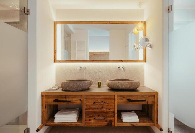 Апартаменты 1 Спальня, Villa Flora Mountain Lodges