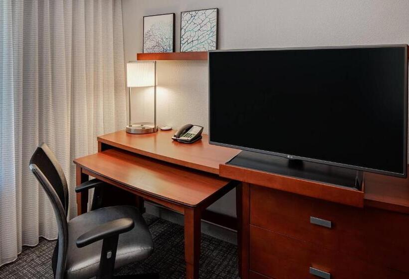 带2个双人床的标准工作室, Courtyard By Marriott Ann Arbor