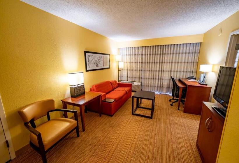 스위트 킹사이즈 침대, Iowa Inn Bettendorf Quad Cities