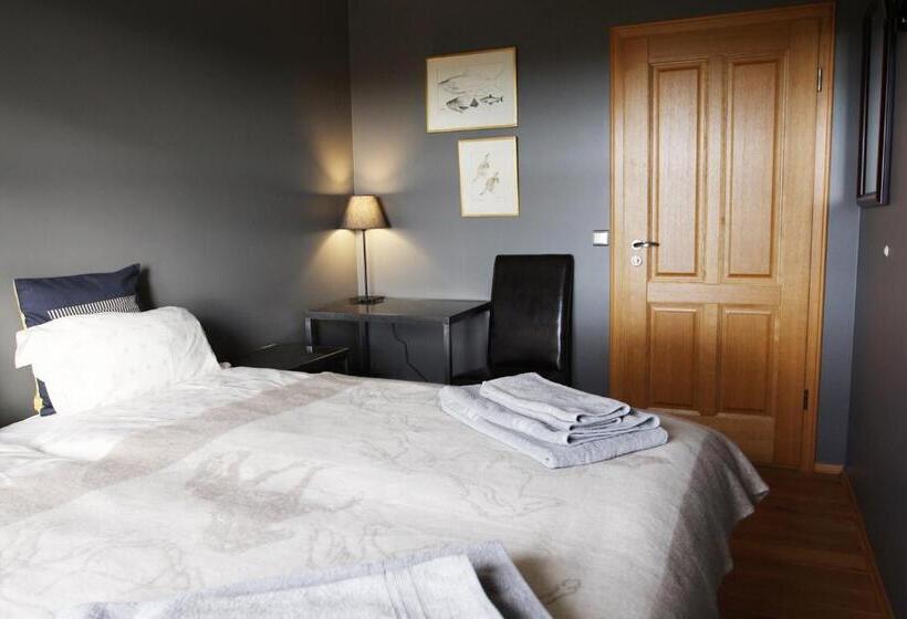 اتاق استاندارد, Armot Guesthouse