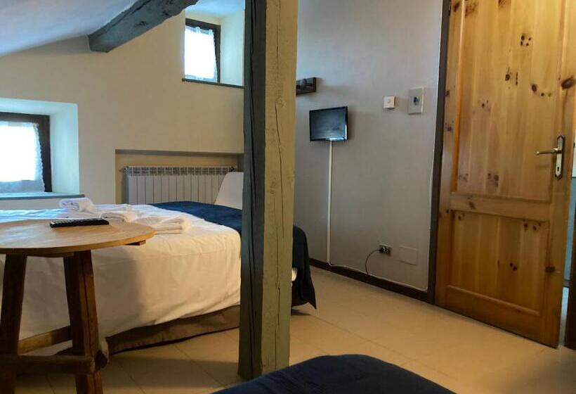 اتاق استاندارد چهار تخته, Chalet Capannina