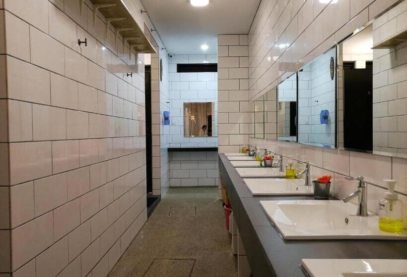 Номер Executive, Beds In Garden Hostel Sdn Bhd