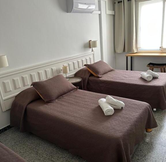 Quarto Triplo Estandar, L'illa