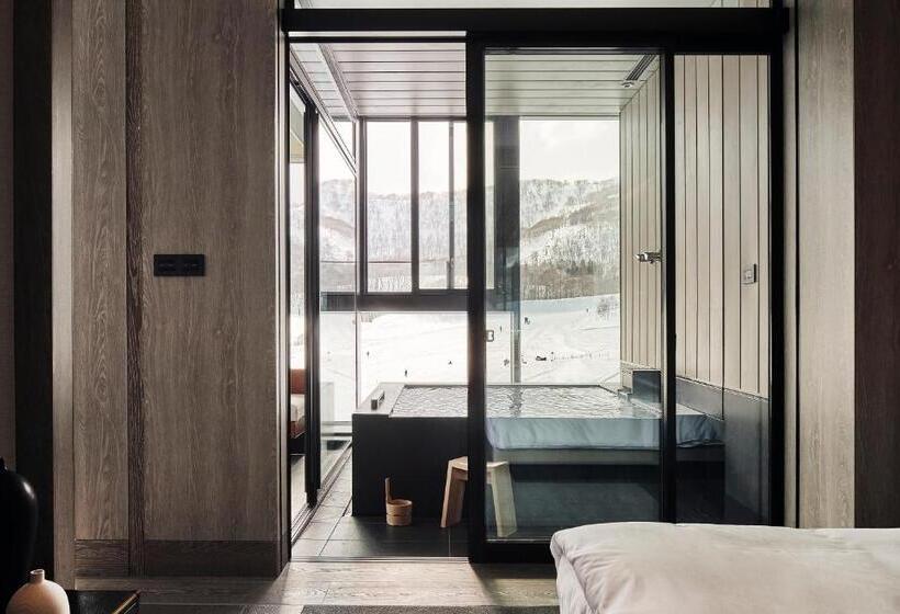 Deluxe Suite King Bed, Park Hyatt Niseko Hanazono