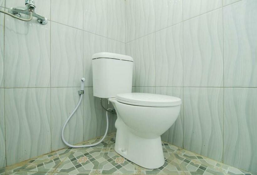 Номер Стандарт, Oyo 1078 Fakhira Residence