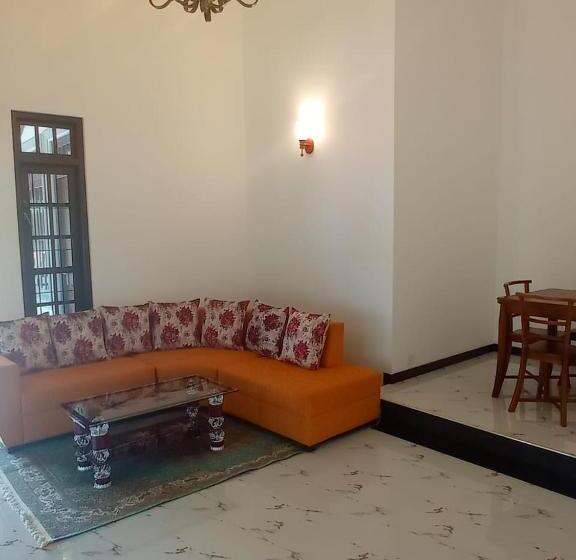 Номер Economy, Arusha Guest House