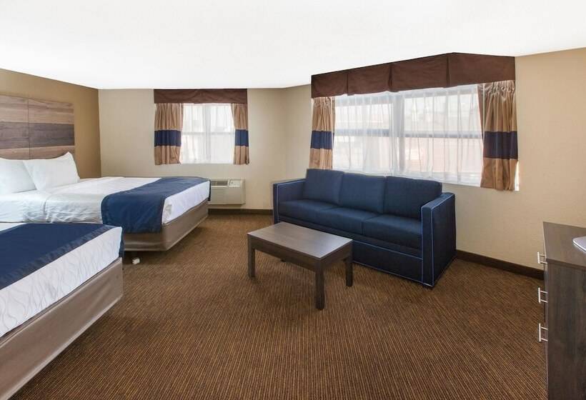 스위트, Baymont By Wyndham Downtown Detroit