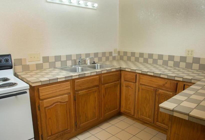 Люкс Кровать Кинг, Red Roof Inn Ardmore