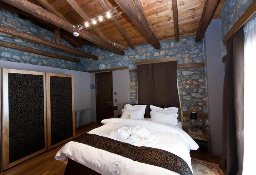 کلبه ییلاقی, Miramonte Chalet Hotel Spa