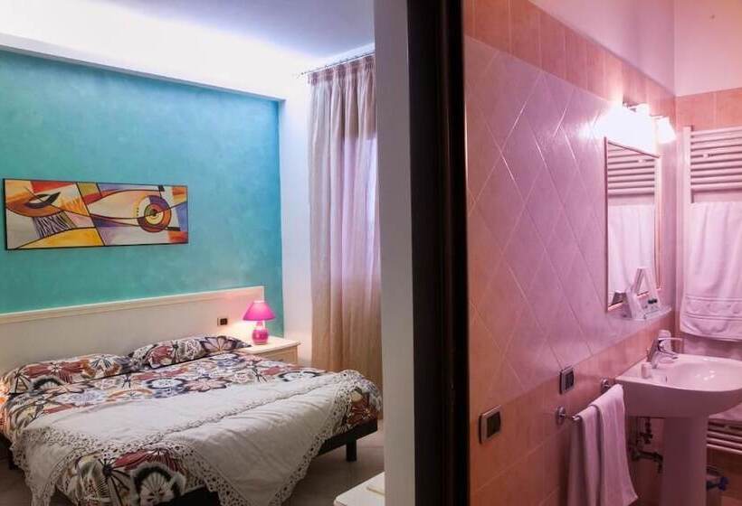 Номер Deluxe Вид на Море, Pensione Degli Ulivi