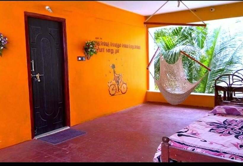 Economy Room, Rajalakshmi Guest House
