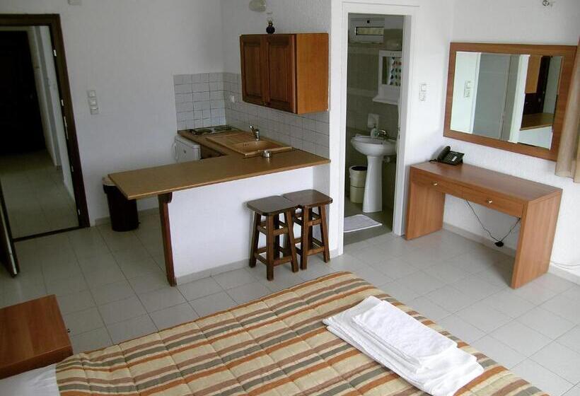 Студия Стандарт, Kamares Apartments εε