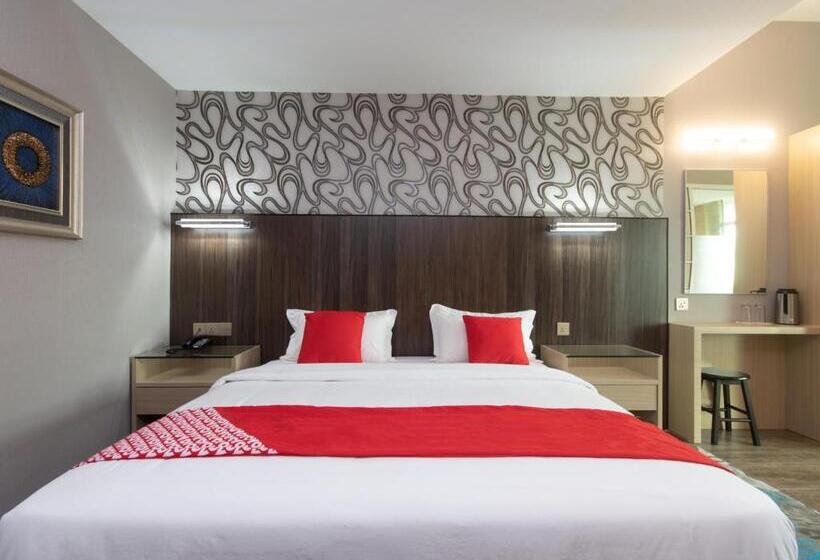 Номер Премиум, Regent Hotel By Oyo Rooms
