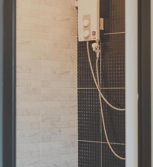 اتاق لوکس خانوادگی, Chill Vibe Hostel