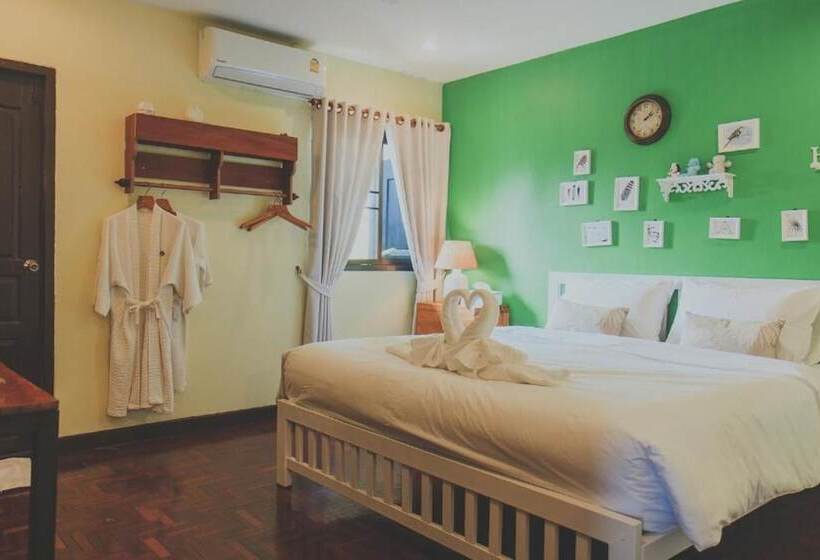 اتاق استاندارد با سرویس بهداشتی مشترک, Chill Vibe Hostel
