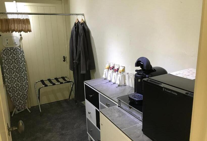 Люкс Повышенной Комфортности, Hemples Lodge