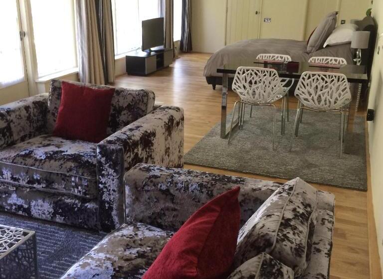 Люкс Повышенной Комфортности, Hemples Lodge